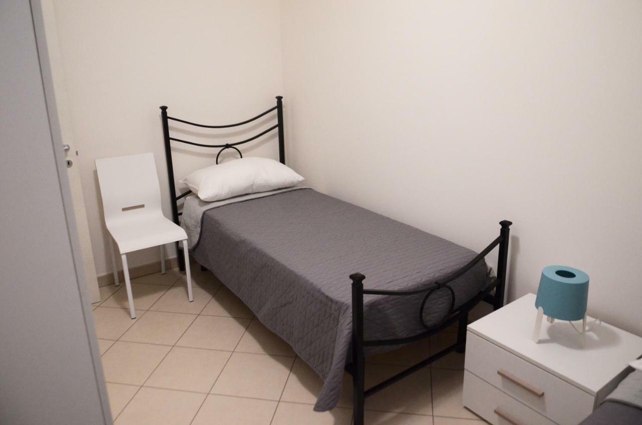 Casa Vacanze Cristoforo Colombo Apartment Lido Conchiglia Bagian luar foto