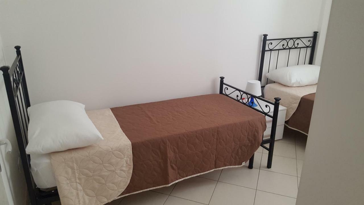 Casa Vacanze Cristoforo Colombo Apartment Lido Conchiglia Bagian luar foto