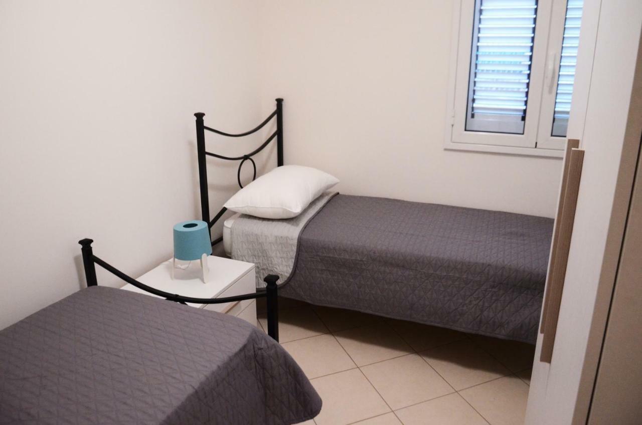 Casa Vacanze Cristoforo Colombo Apartment Lido Conchiglia Bagian luar foto