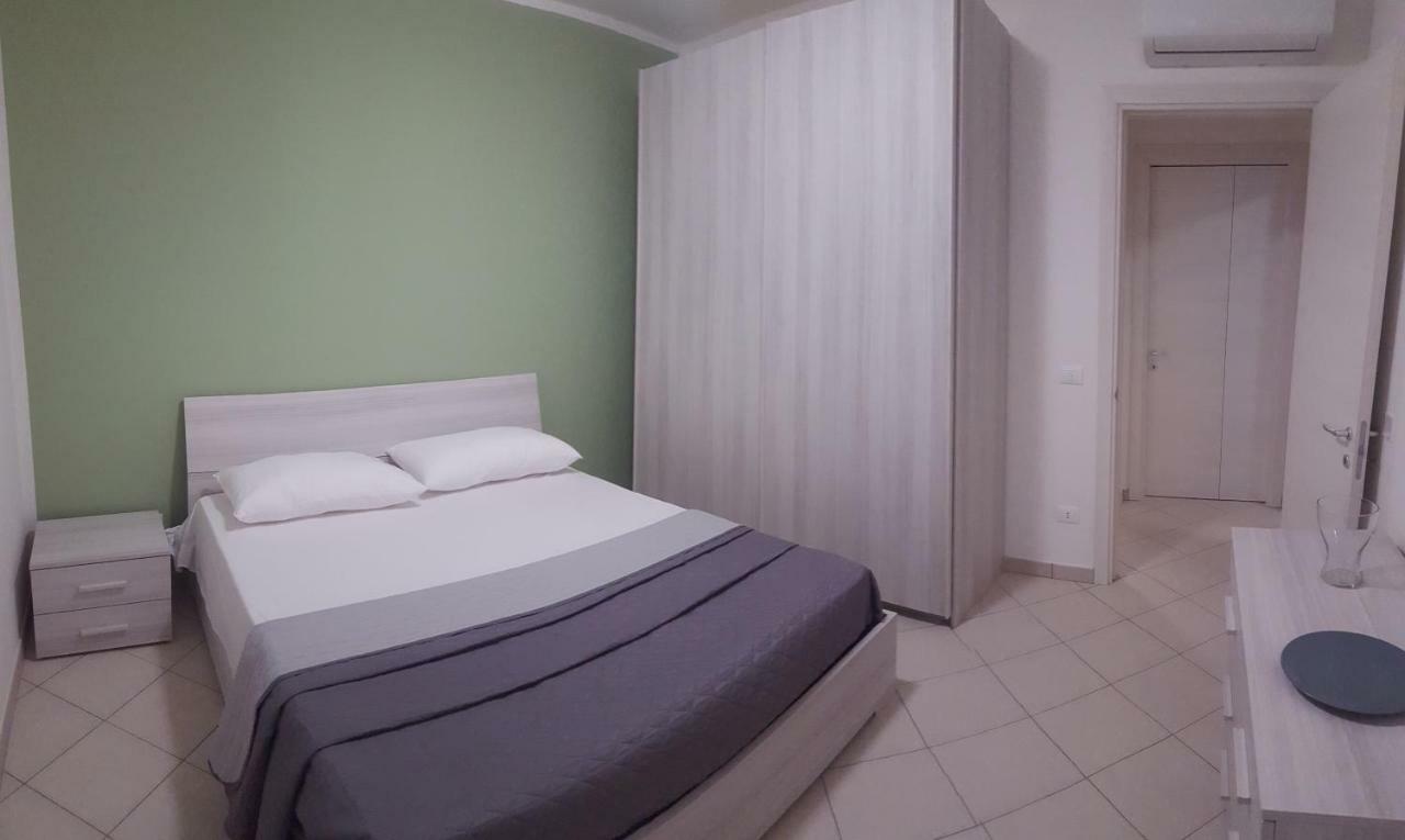 Casa Vacanze Cristoforo Colombo Apartment Lido Conchiglia Bagian luar foto